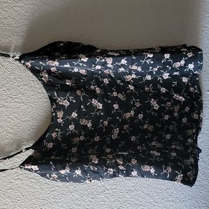 Honey Punch NWOT Floral Lightweight Top